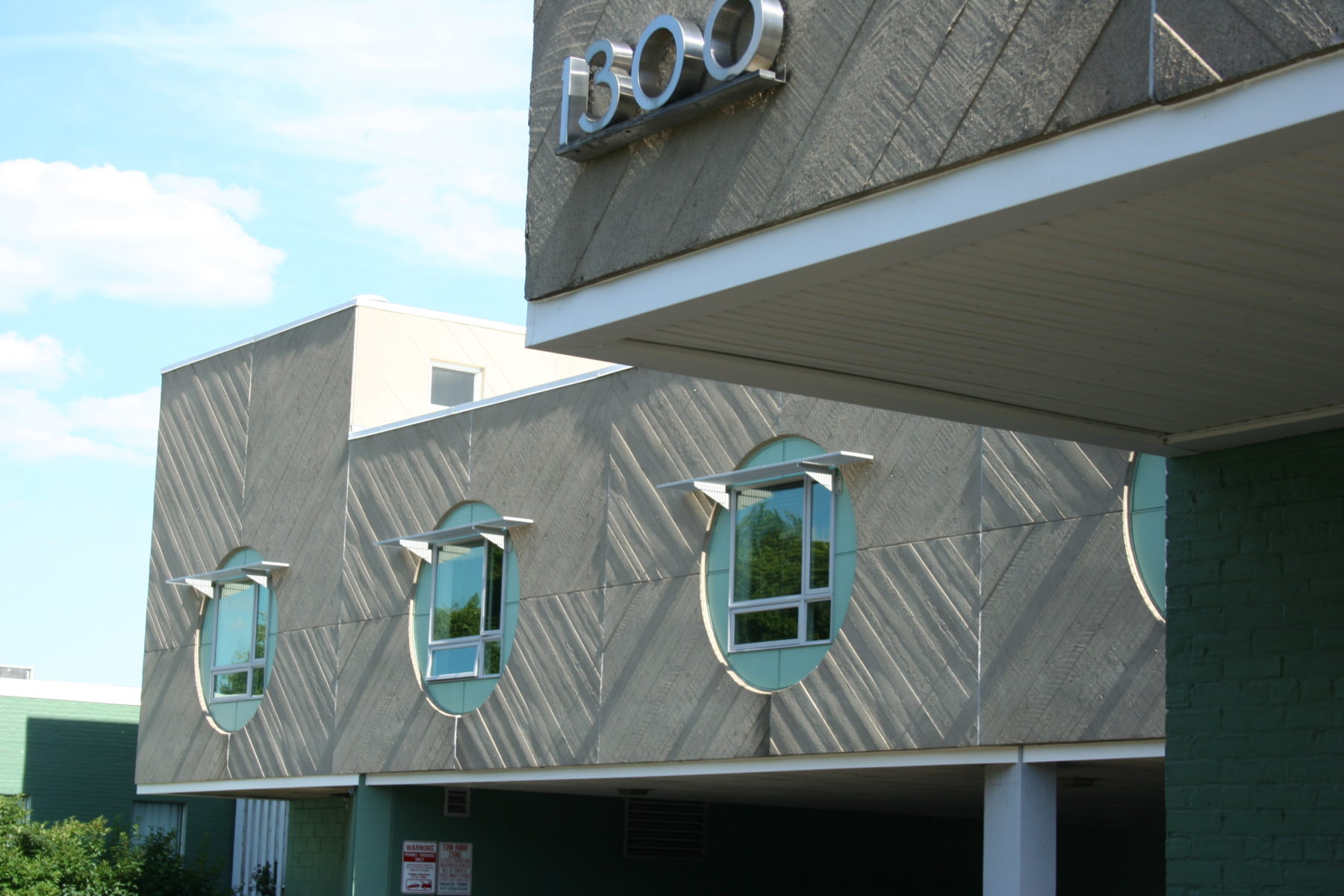 1300 Soldiers Field Road • Abacus [ Architects + Planners ]